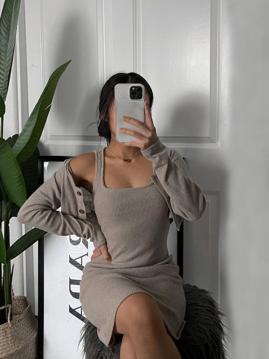 Cinnamon Cardi Dress